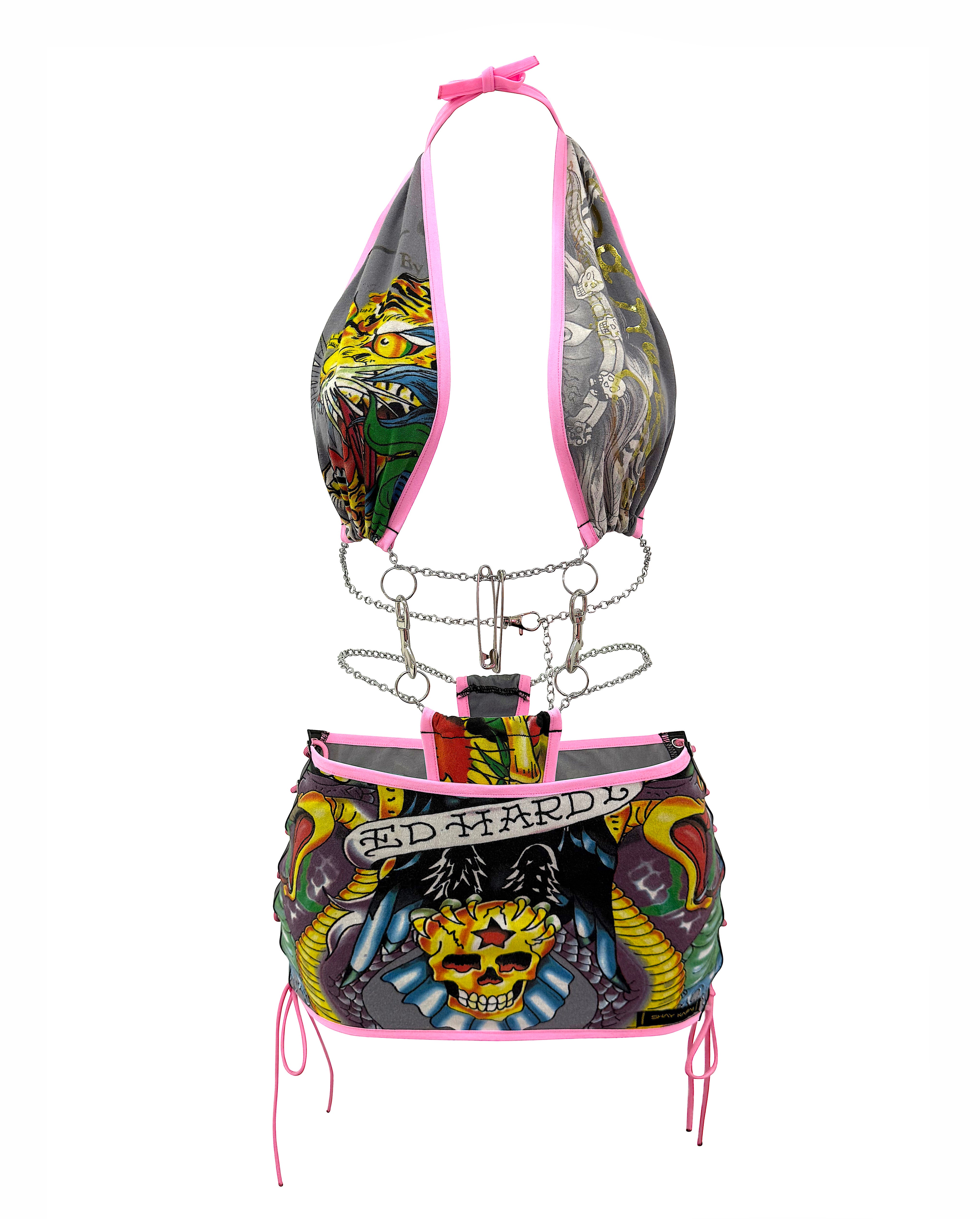 ENSEMBLE JUPE GOTHIQUE ED HARDY NOIRE ET ROUGE