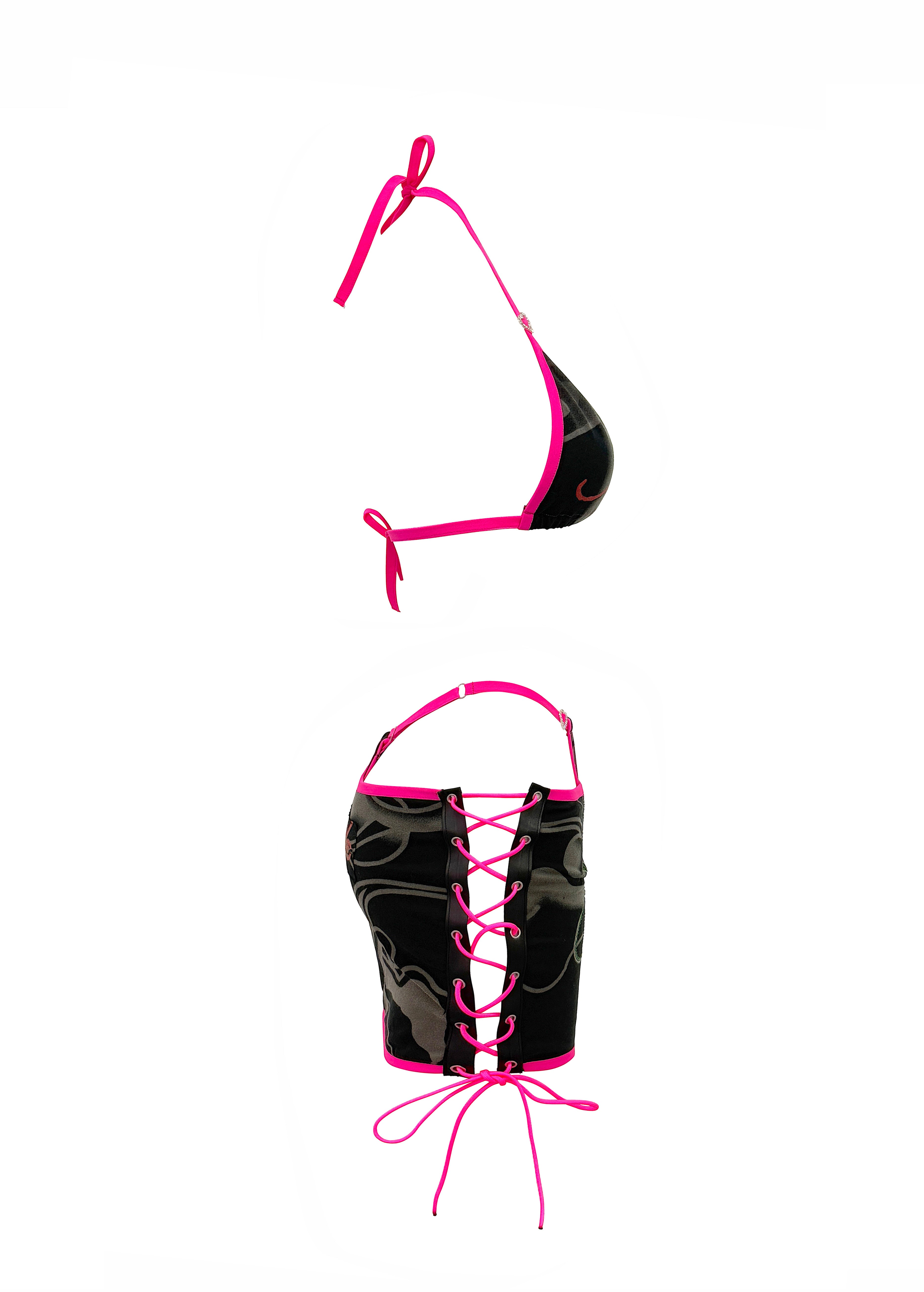 ENSEMBLE JUPE GOTHIQUE ED HARDY NOIRE ET ROUGE