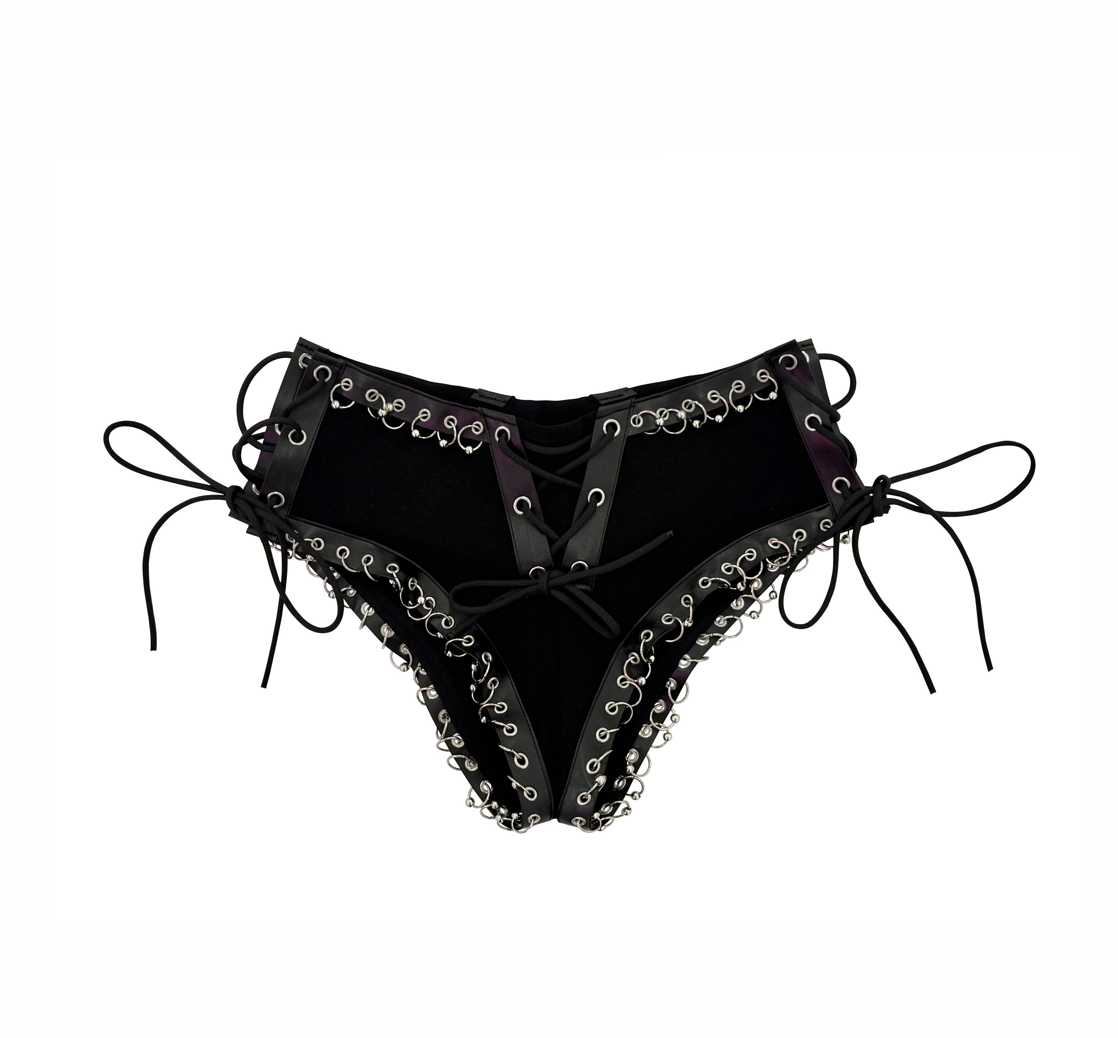 PIERCED DOLL MINI SHORTS