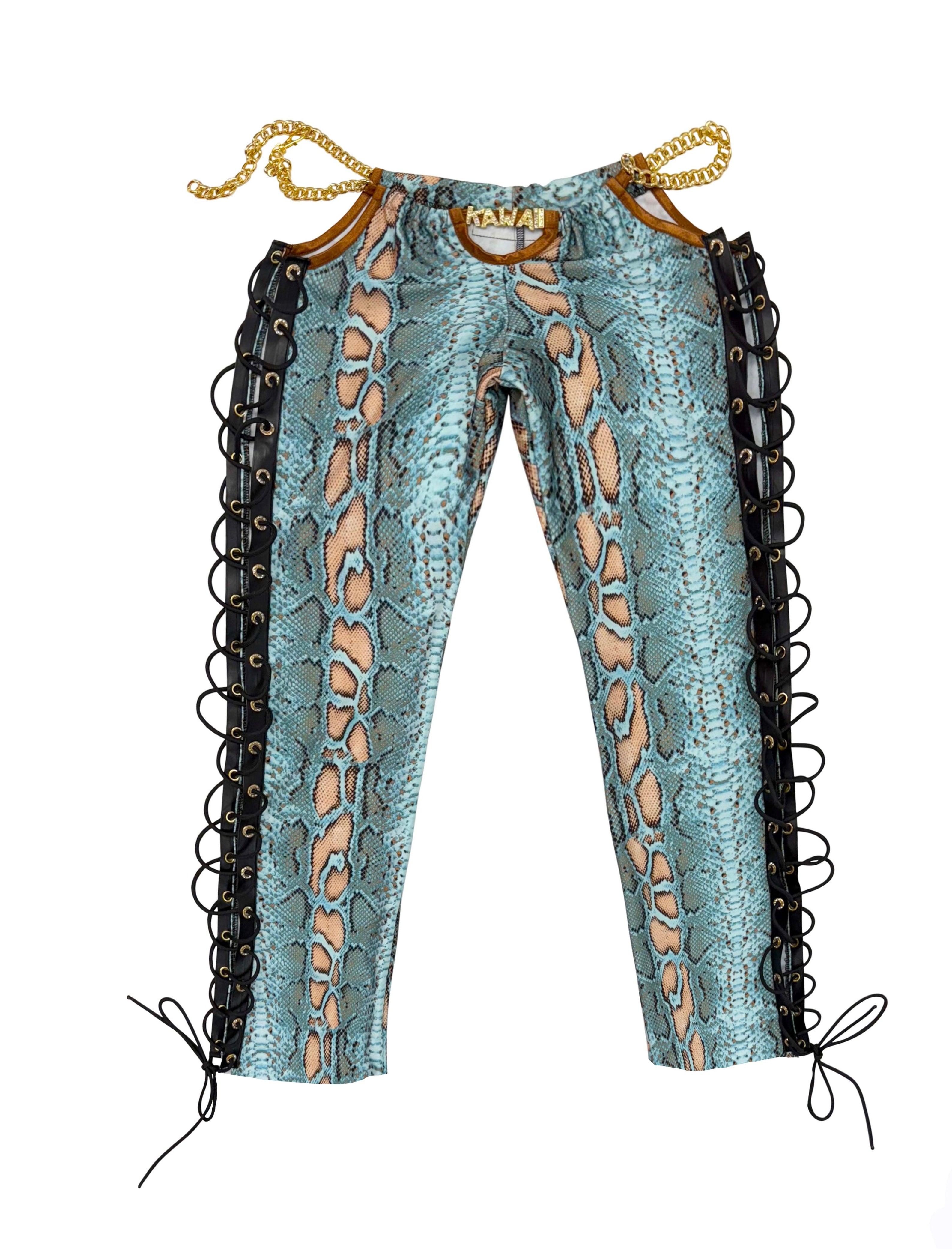 TEMPTATIONS LACE UP CAPRI