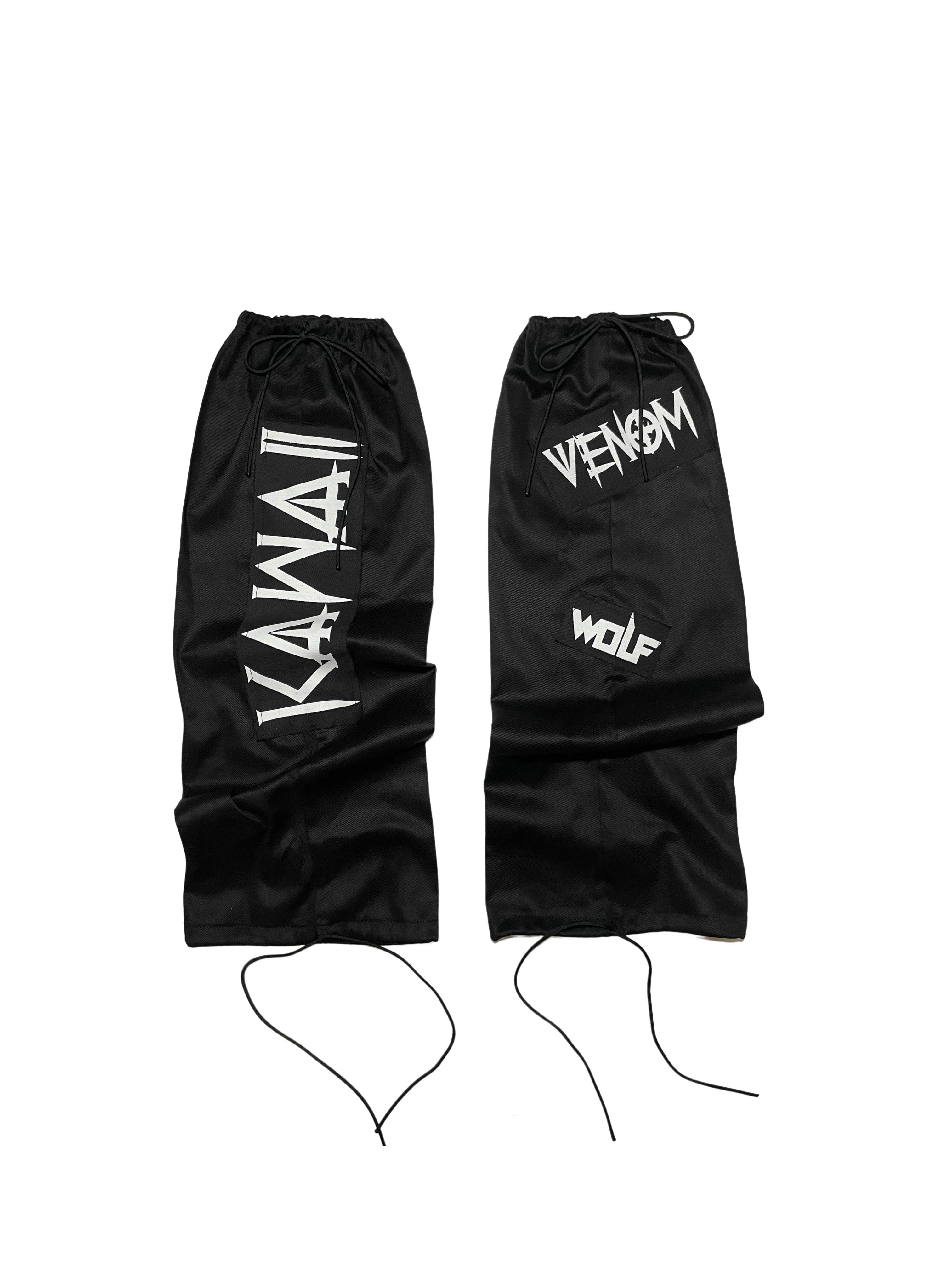 GOTHIKA LEG WARMERS